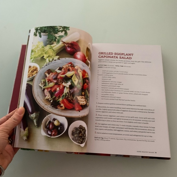 Brand new Good Housekeeping low-fat cookbook - Picture 3 of 4